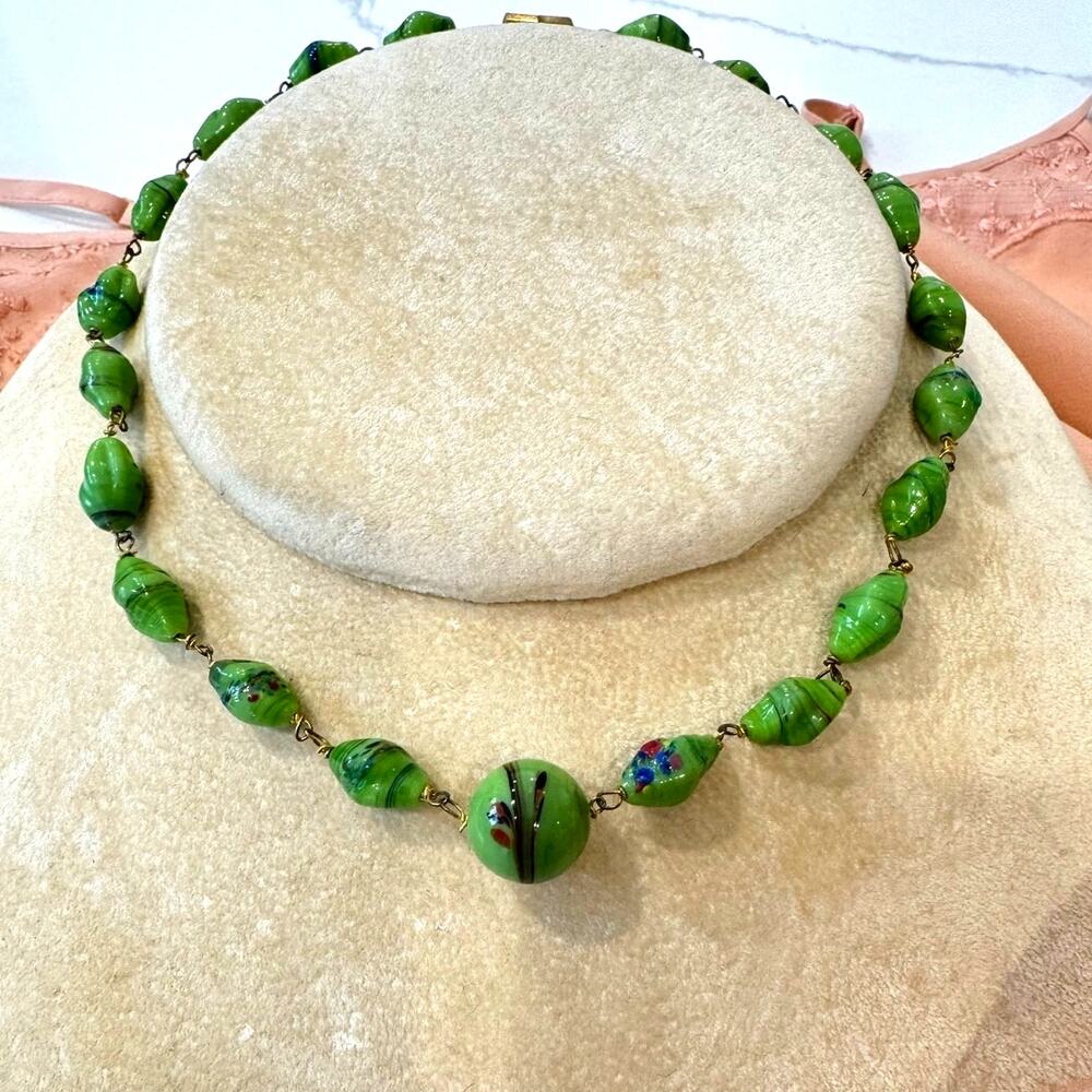 Vintage Green Art Glass Bead Necklace Venetian Style Czech Glass MCM Boho